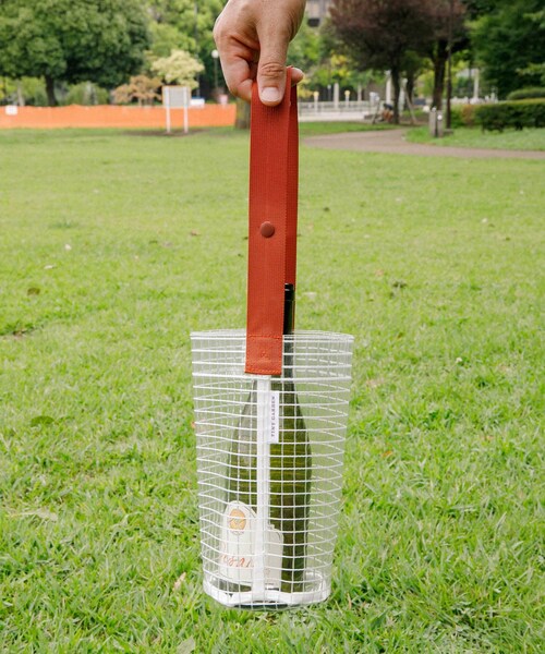 EKAL(エカル)の「TINY GARDEN PRODUCTS プレイフル ワインバッグ(ハンドバッグ・レディース・GREIGE/ORANGE・one)」の2枚目の写真