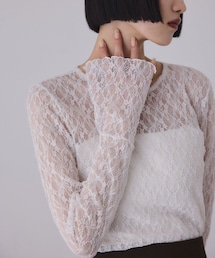 ADAM ET ROPE'（アダムエロペ）の「フレアスリーブレーストップス（Tシャツ/カットソー・レディース）」