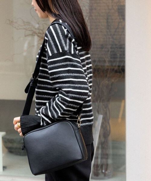 URBAN RESEARCH DOORS(アーバンリサーチドアーズ)の「FORK&SPOON 変形ボーダーニットプルオーバー(ニット/セーター・レディース・BLK×OFF/GRY×BLU・1)」の18枚目の写真