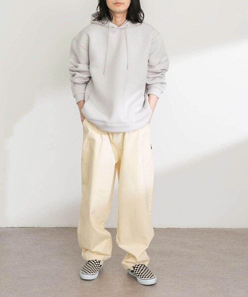 URBAN RESEARCH Sonny Label（アーバンリサーチサニーレーベル）の「ダンボールニットプルオーバーパーカー（パーカー・メンズ・アイスグレー/チャコール/ブラック/ブラウン・M/L/XL）」の21枚目の写真