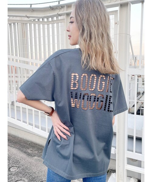 GYDA(ジェイダ)の「BOOGIE WOOGIE BIG Tシャツ(Tシャツ/カットソー・レディース・オフホワイト/チャコールグレー/パープル/ベージュ・F)」の3枚目の写真