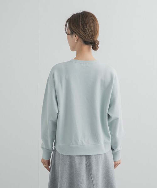 URBAN RESEARCH DOORS(アーバンリサーチドアーズ)の「カレッジロゴ刺繍スウェット(スウェット・レディース・MINT/GREIGE/NAVY・Free)」の16枚目の写真