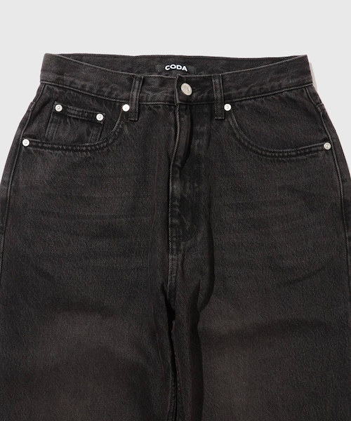 ADAM ET ROPE'(アダムエロペ)の「【CODA/コーダ】DISTRESSED EXTENDED CUT FLARED JEANS(デニムパンツ・メンズ・ブラック・0/1/2)」の5枚目の写真