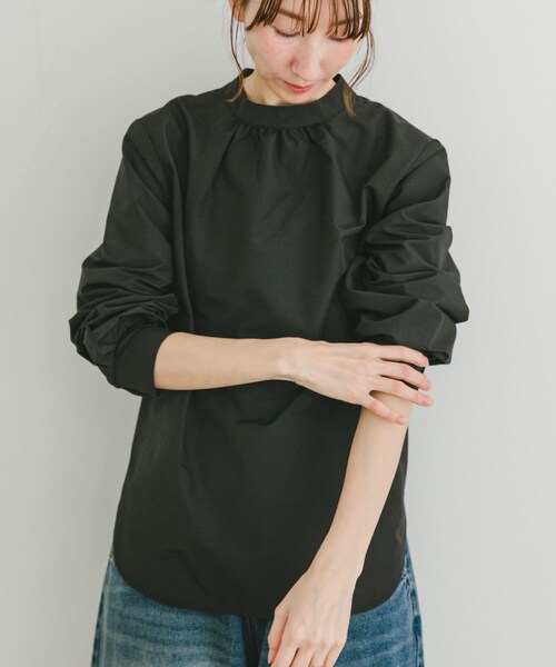 ITEMS URBANRESEARCH（アイテムズ アーバンリサーチ）の「ハイネックブラウス（シャツ/ブラウス・レディース・SRP/BLK/OFF・FREE）」の13枚目の写真
