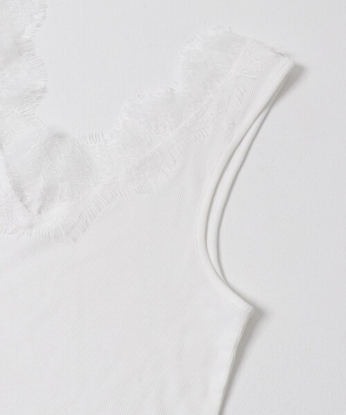 URBAN RESEARCH(アーバンリサーチ)の「スカラップレースタンクトップ(タンクトップ・レディース・OFF WHITE/BLACK・Free)」の8枚目の写真