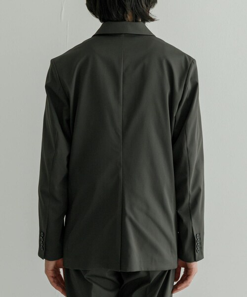 URBAN RESEARCH(アーバンリサーチ)の「RE:NAPES サテンジャケット(テーラードジャケット・メンズ・CHARCOAL/NAVY・M/L)」の9枚目の写真