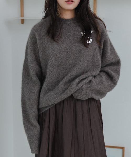 URBAN RESEARCH(アーバンリサーチ)の「FOX/CASHMEREルーズニット(ニット/セーター・レディース・L.PINK/TOP BROWN/BLACK・FREE)」の2枚目の写真