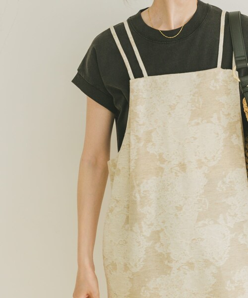 ITEMS URBANRESEARCH（アイテムズ アーバンリサーチ）の「ピグメントフレンチTシャツ（Tシャツ/カットソー・レディース・CML/GRY/BLK・FREE）」の5枚目の写真