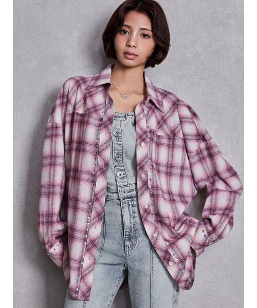 GYDA（ジェイダ）の「bijouチェックシャツ（シャツ/ブラウス・レディース・ピンク/ネイビー/ベージュ・F）」の2枚目の写真