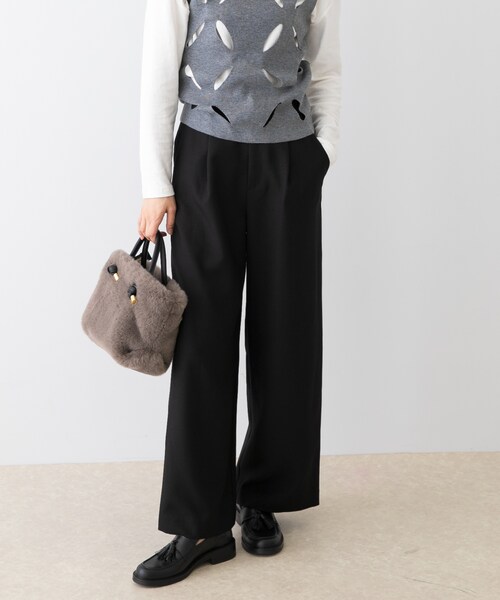 URBAN RESEARCH ROSSO（アーバンリサーチロッソ）の「『UR TECH SMOOTHLUXE』F by ROSSO　タックワイドパンツ（その他パンツ・レディース・BEIGE/C/GRAY/BLACK・34/36/38）」の6枚目の写真