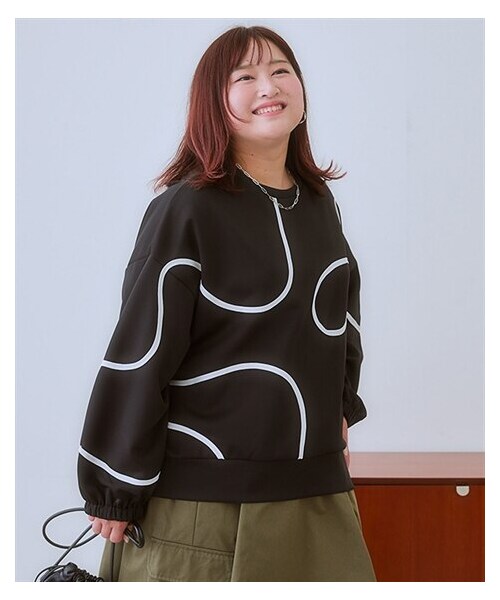 nissen（ニッセン）の「＜大きいサイズ＞コード刺しゅうカットソープルオーバー（Tシャツ/カットソー・レディース・ライムイエロー系/黒系・L/LL/3L/4L/5L/6L/8L/10L）」の6枚目の写真