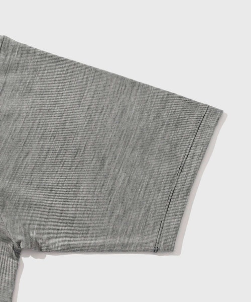 ADAM ET ROPE'（アダムエロペ）の「【BATONER/バトナー】SUMMER WOOL T-SHIRT（Tシャツ/カットソー・メンズ・ブラック/チャコール・2/3）」の8枚目の写真