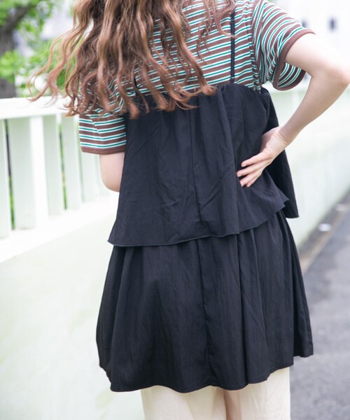 ITEMS URBANRESEARCH(アイテムズ アーバンリサーチ)の「チュニックレイヤードキャミソール(チュニック・レディース・BLK/BEG・FREE)」の8枚目の写真