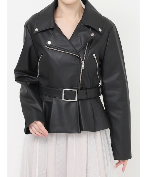 RESEXXY（リゼクシー）の「ペプラムライダースジャケット（ライダースジャケット・レディース・アイボリー/ブラック/ベージュ・F）」の2枚目の写真