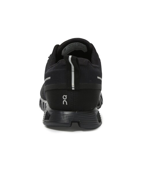 ADAM ET ROPE'（アダムエロペ）の「MENS【ON】SHOES Cloud 5 Waterproof（スニーカー・メンズ・ブラック・25.5/26.5/27.5）」の6枚目の写真