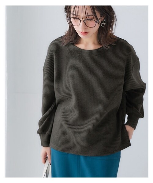 nissen（ニッセン）の「リブ見えカットソーサイドスリットプルオーバー＜大きいサイズ有＞（Tシャツ/カットソー・レディース・黒/ミルクベージュ/チャコールグレー杢/スモーキーミント/キャラメルブラウン・S/M/L/LL/3L/4L/5L/6L/8L/10L）」の18枚目の写真