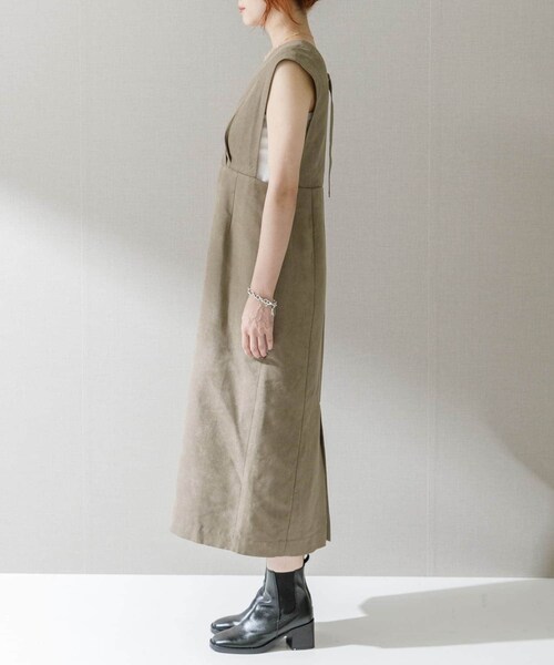 URBAN RESEARCH ROSSO（アーバンリサーチロッソ）の「バックベルトワンピース（ワンピース・レディース・navy/beige/d.bordeaux・36/38）」の10枚目の写真