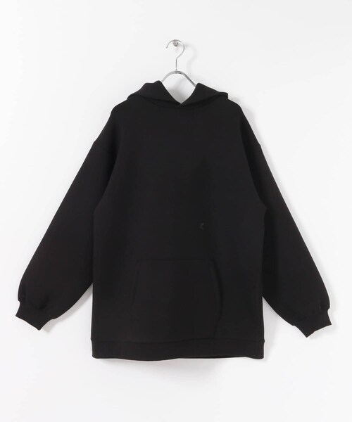 ITEMS URBANRESEARCH（アイテムズ アーバンリサーチ）の「ダンボールニットBIGパーカー（パーカー・レディース・LIGHT BLUE/WHITE/BLACK・one）」の21枚目の写真