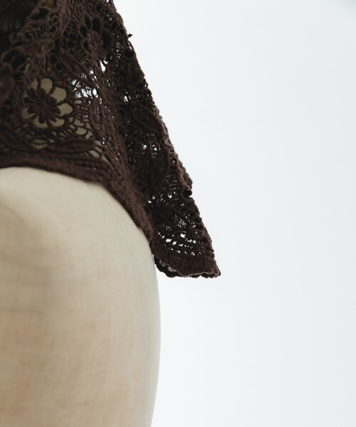 RODE SKO（ロデスコ）の「レースニットバブーシュカ（バンダナ/スカーフ・レディース・OFF/DARK BROWN・one）」の17枚目の写真