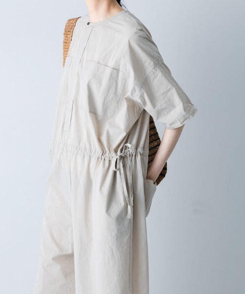 かぐれ（カグレ）の「『2サイズ展開』ワイドオールインワン（つなぎ/オールインワン・レディース・SANDBEIGE/CHARCOAL・0/1）」の16枚目の写真