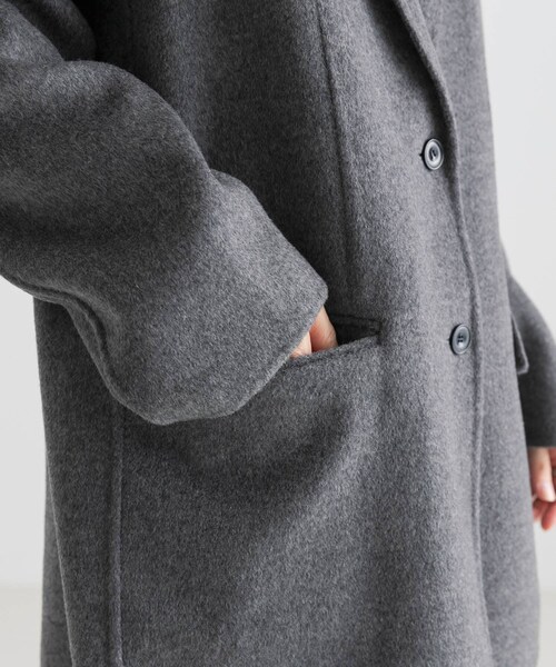 URBAN RESEARCH(アーバンリサーチ)の「リバージャケットコート(テーラードジャケット・レディース・CHARCOAL/BEIGE・FREE)」の14枚目の写真
