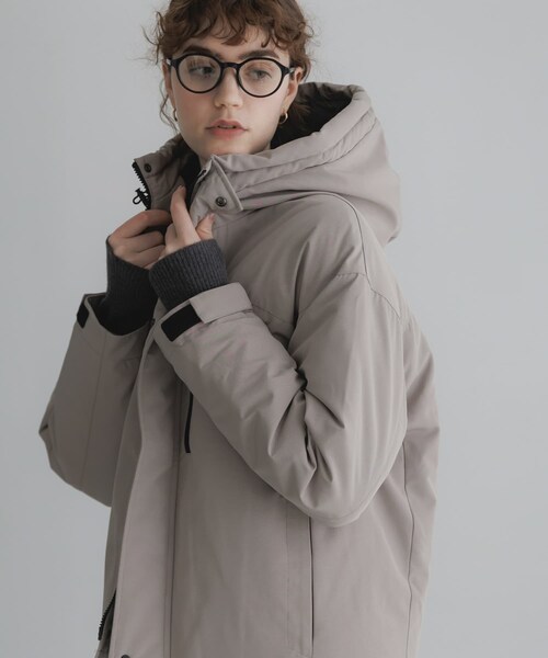 URBAN RESEARCH Sonny Label（アーバンリサーチサニーレーベル）の「フーディーダウンジャケット（その他アウター・レディース・アイボリー/ブラック/グレージュ/オリーブ・Free）」の3枚目の写真