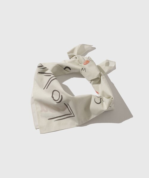 ADAM ET ROPE'（アダムエロペ）の「【KYOU/キョウ】ESSENTIAL.02 Graphic Printed Scarf（ストール/ショール・メンズ・ホワイト系・F）」の3枚目の写真