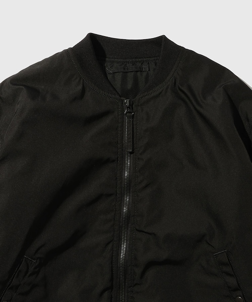 ADAM ET ROPE'（アダムエロペ）の「【MARKAWARE/マーカウェア】SILK HEAVY TWILL MA-1（MA-1・メンズ・ブラック・1/2）」の4枚目の写真