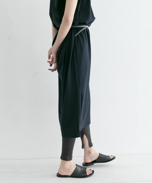 SMELLY（スメリー）の「スリットリブレギンス∴（レギンス/スパッツ・レディース・L.GRY/IVO/C.GRY/BLK・-）」の4枚目の写真