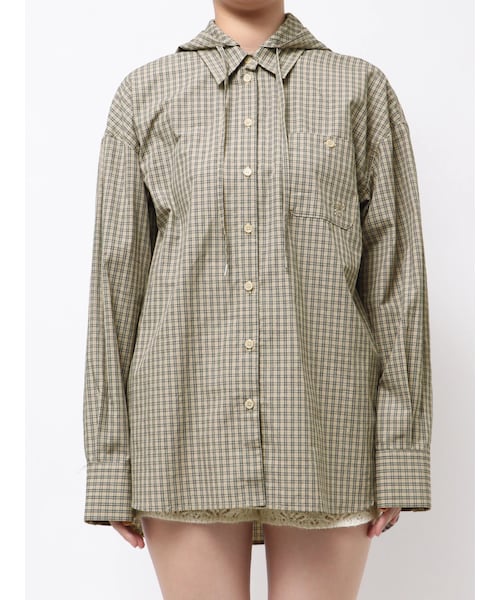 EMODA（エモダ）の「ワイドボディフーディシャツ（シャツ/ブラウス・レディース・ホワイト/グレー/ネイビー/ベージュ・F）」の3枚目の写真