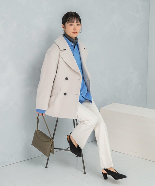 URBAN RESEARCH ROSSO（アーバンリサーチロッソ）の「オーバーミドルPコート（その他アウター・レディース・OFF×BLACK/L/GREIGE/CHARCOAL・FREE）」の5枚目の写真