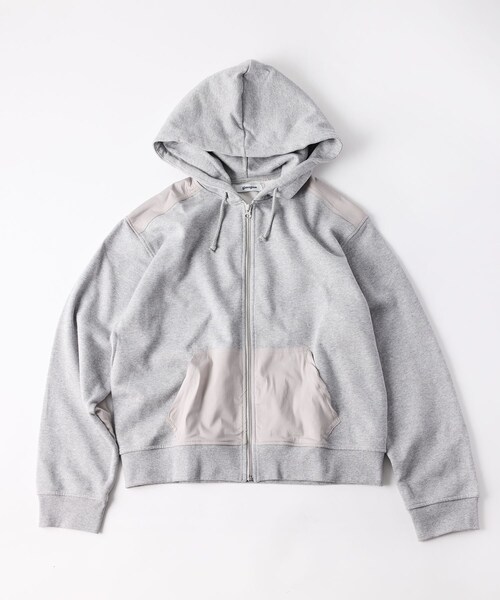ADAM ET ROPE'(アダムエロペ)の「GIMAGUAS DYLAN TRACK/J HOODIE(パーカー・レディース・グレー・L/M/S)」の2枚目の写真