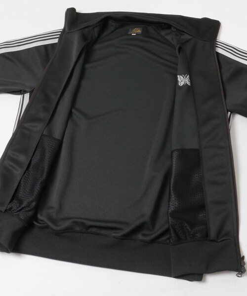 URBAN RESEARCH（アーバンリサーチ）の「Needles　TRACK JACKET（ブルゾン・メンズ・RUST/GREEN/CHARCOAL・S/M）」の6枚目の写真