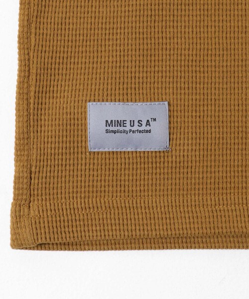 EKAL（エカル）の「MINE　PD/GD DYE THERMAL 11.5 OZ（Tシャツ/カットソー・メンズ・PD BLACK/GD BRASS・2/3）」の9枚目の写真