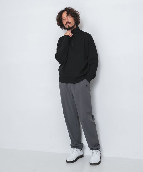 URBAN RESEARCH Sonny Label（アーバンリサーチサニーレーベル）の「OOPS　バックBIGロゴニット（ニット/セーター・メンズ・GRAY/BLACK/GREIGE・M/L/XL）」の7枚目の写真