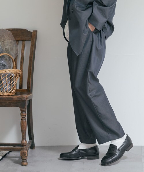 THE GOODLAND MARKET（ザグッドランドマーケット）の「『別注』MIDIUMISOLID×TGM　Center press pants（その他パンツ・レディース・C.Gray/Blue/l.Beige・one）」の8枚目の写真