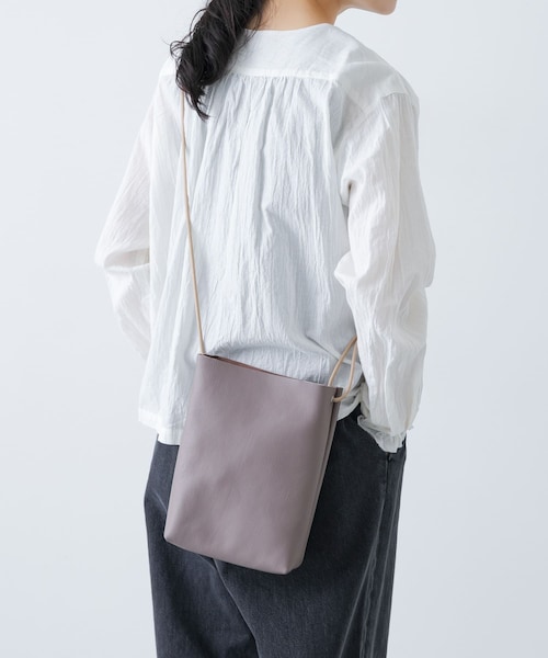 かぐれ（カグレ）の「ATELIER 4.5　SACOCHE（ショルダーバッグ・レディース・black/white/gray・Free）」の3枚目の写真