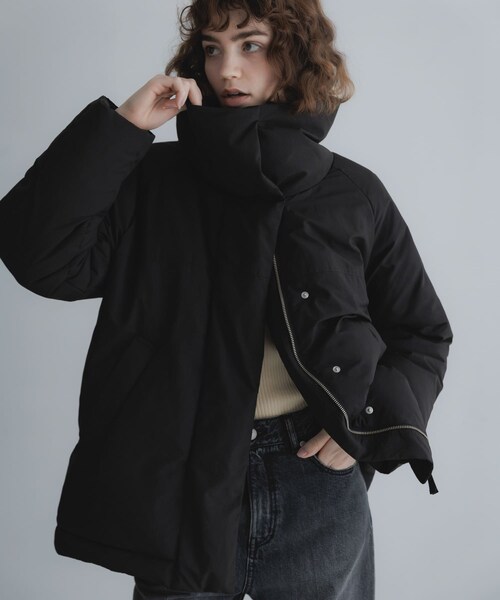 URBAN RESEARCH Sonny Label（アーバンリサーチサニーレーベル）の「撥水ビッグカラーダウンコート（その他アウター・レディース・ブラック/チャコール/ブラウン・Free）」の6枚目の写真