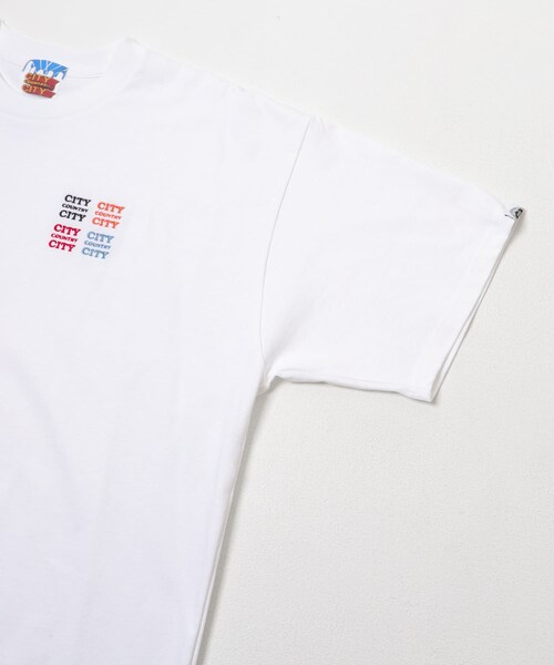 URBAN RESEARCH(アーバンリサーチ)の「CITY COUNTRY CITY LOGO COTTON T_CCCC(Tシャツ/カットソー・メンズ・WHITE/BLACK・M/L/XL)」の5枚目の写真