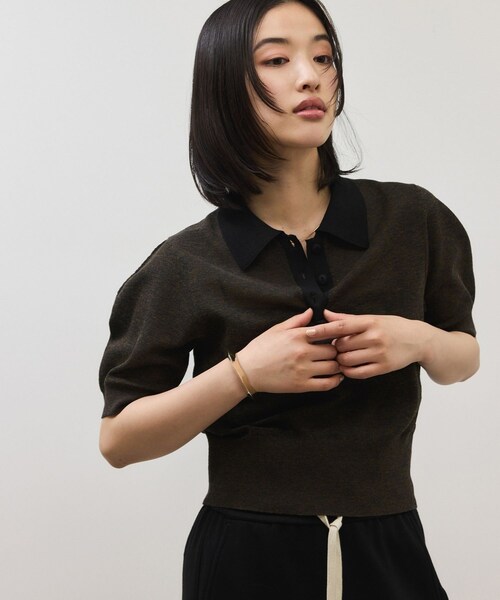ADAM ET ROPE'(アダムエロペ)の「【定番】ラミーニットポロシャツ(ポロシャツ・レディース・キナリ/ダークブラウン系/サックス・F)」の10枚目の写真