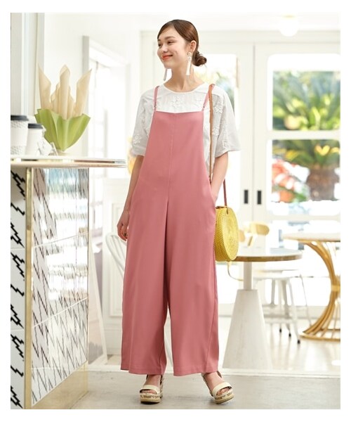 nissen（ニッセン）の「大きいサイズバッククロスサロペットパンツ（ゆったりヒップ）（パンツ・レディース・ベイクドピンク/ダークチャコールグレー/チョコレートブラウン・L/LL/3L/4L/5L/6L/8L/10L）」の19枚目の写真