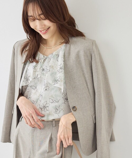 ROPE' PICNIC(ロペピクニック)の「花柄フェミニンブラウス(シャツ/ブラウス・レディース・オフホワイト/サックス/イエロー・F)」の16枚目の写真