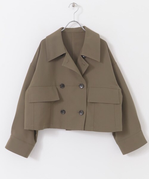 URBAN RESEARCH ROSSO（アーバンリサーチロッソ）の「F by ROSSO　ビッグカラーダブルショートコート（テーラードジャケット・レディース・BEIGE/BROWN・FREE）」の11枚目の写真