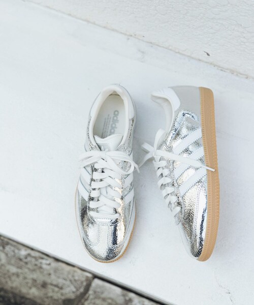 URBAN RESEARCH DOORS(アーバンリサーチドアーズ)の「adidas SAMBA OG W(スニーカー・レディース・シルバーメタリック・23/23.5/24/24.5/25)」の9枚目の写真
