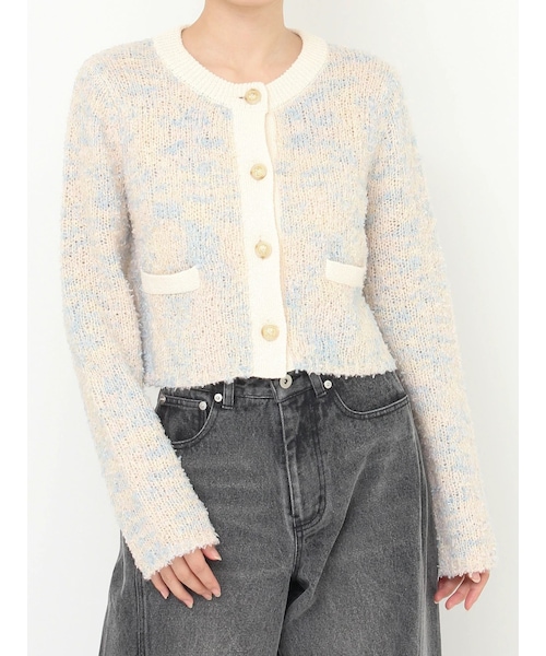 CALNAMUR（カルナムール）の「ファンシーヤーンクラシカルニットカーディガン（カーディガン/ボレロ・レディース・ホワイト/ブラック/ピンク/アイスブルー/ミックス・F）」の5枚目の写真