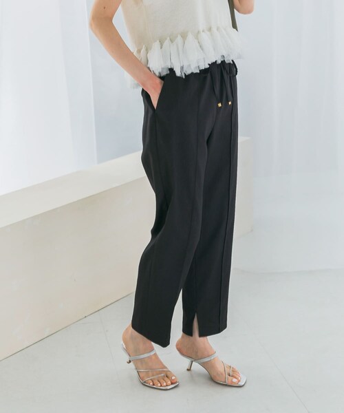 URBAN RESEARCH ROSSO（アーバンリサーチロッソ）の「ウォッシャブルイージーテーパードパンツ（その他パンツ・レディース・BLACK/L/GREIGE/GREEN・FREE）」の6枚目の写真