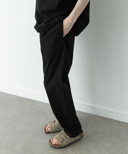 URBAN RESEARCH Sonny Label（アーバンリサーチサニーレーベル）の「『接触冷感』『速乾』BREEZE FIT イージーパンツ（その他パンツ・メンズ・ブラック/チャコール/ネイビー・M/L）」の8枚目の写真