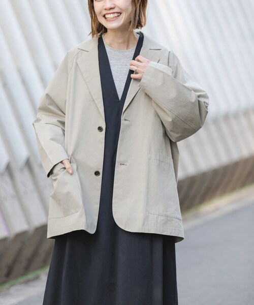 URBAN RESEARCH DOORS（アーバンリサーチドアーズ）の「FORK&SPOON　ビッグジャケット（テーラードジャケット・レディース・CHARCOAL/BEIGE・1）」の2枚目の写真