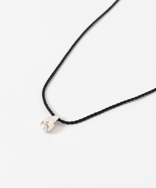 かぐれ（カグレ）の「Aperdiem　Pale Drop Code Necklace（ネックレス・レディース・Black/L gray・FREE）」の3枚目の写真