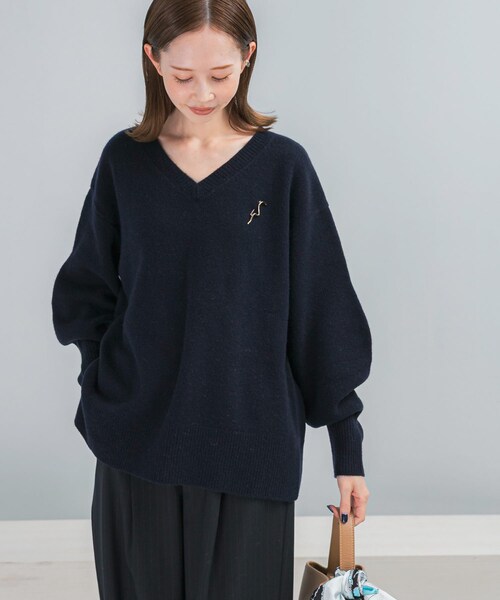 URBAN RESEARCH ROSSO（アーバンリサーチロッソ）の「ウールカシミヤVネックニットプルオーバー（ニット/セーター・レディース・OFF/PINK/BLUE/NAVY・Free）」の3枚目の写真